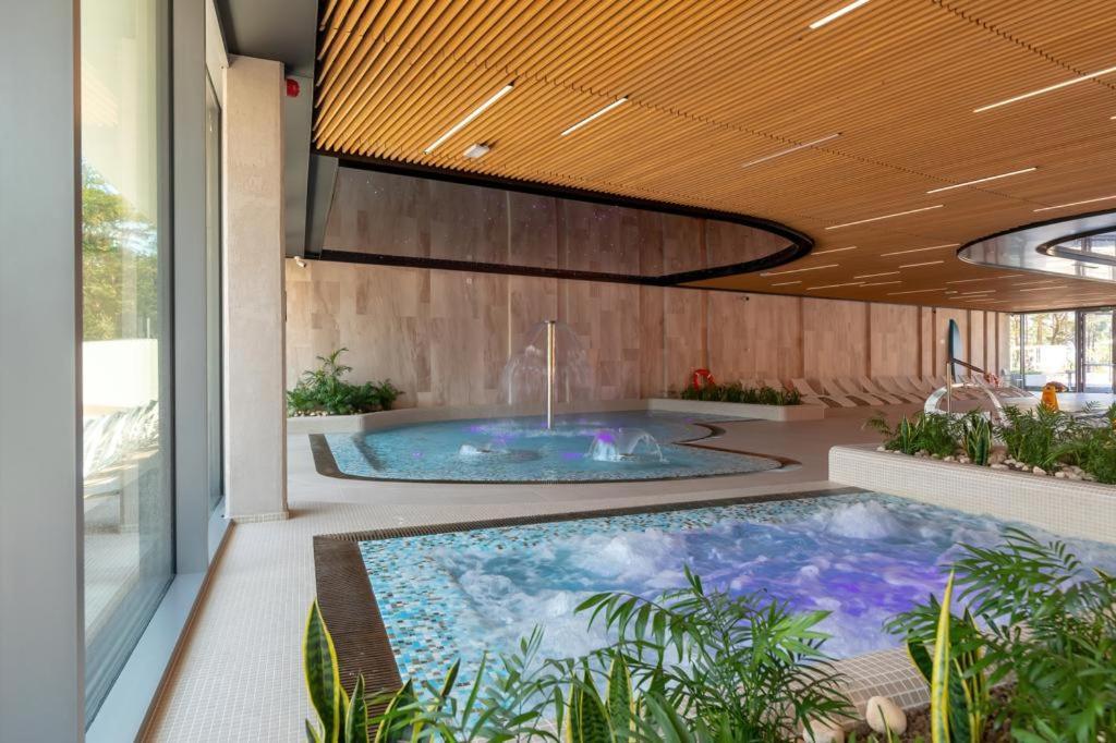 Cristallo Apartament Luxury Resort & Spa - Sea View By Renters Prestige ミエンジズドロイェ エクステリア 写真